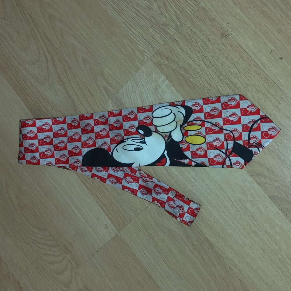 Vtg Mickey Mouse Red Graffiti Pure Silk Men's Tie